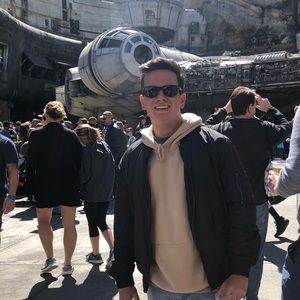 Meet your Posher, Josh